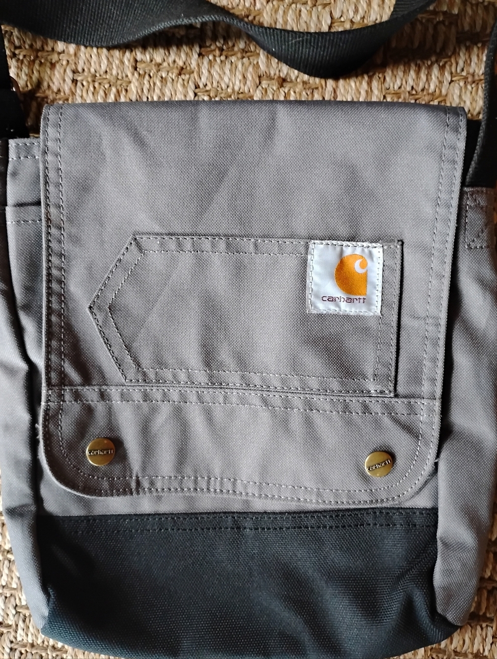 Carhartt Grey Crossbody - Picture 2 of 10